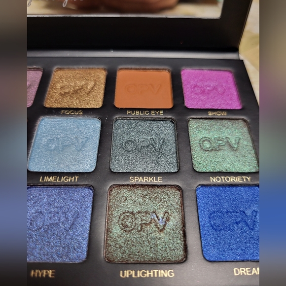 Illuminati X Isa & OPV Beauty Spotlight Palettes - Picture 16 of 16